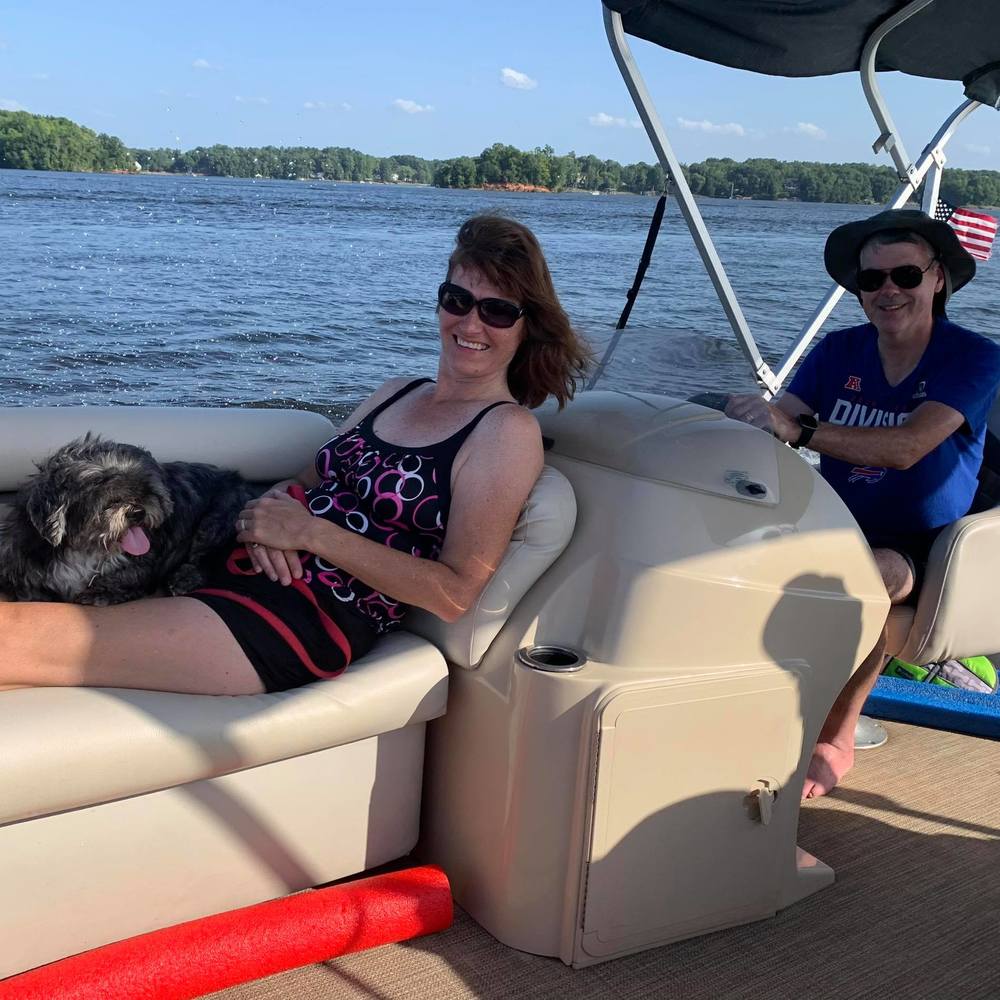 Meet your Posher, Lisa